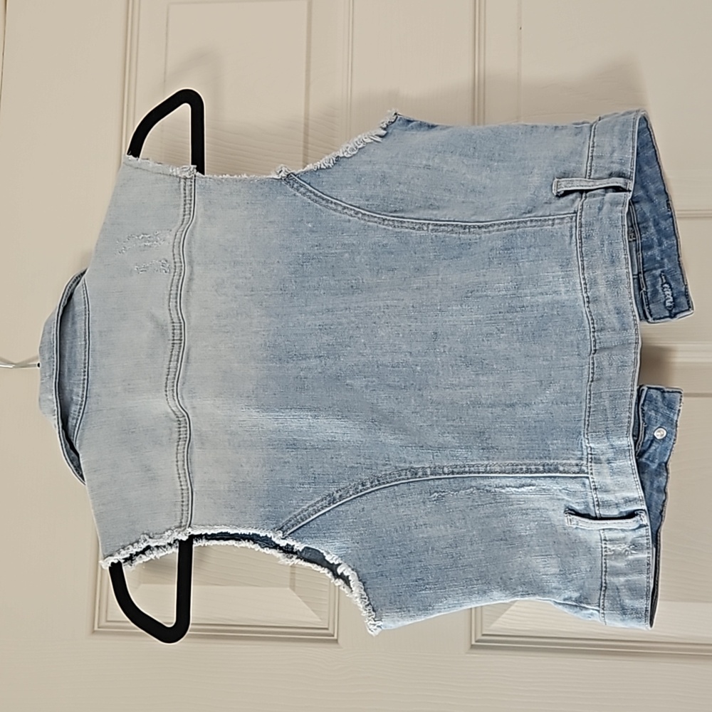 Guess denim vest size Large - Picture 4 of 5